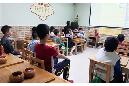 如何科學(xué)規(guī)劃孩子的校內(nèi)/課外生活？